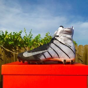 untouchable 1 football cleats